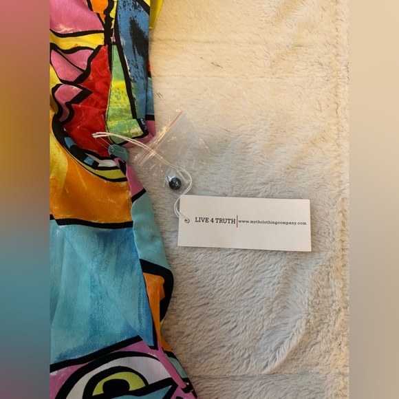 NWT LIVE 4 TRUTH Button Down Short Sleeve 1X - Picture 6 of 8